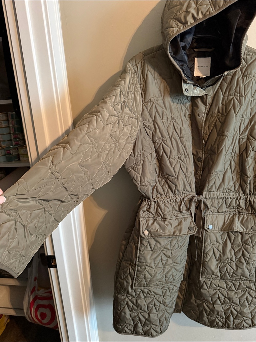 Avec Les Filles Quilted Hooded Drawstring Jacket - Olive - Picture 5 of 7